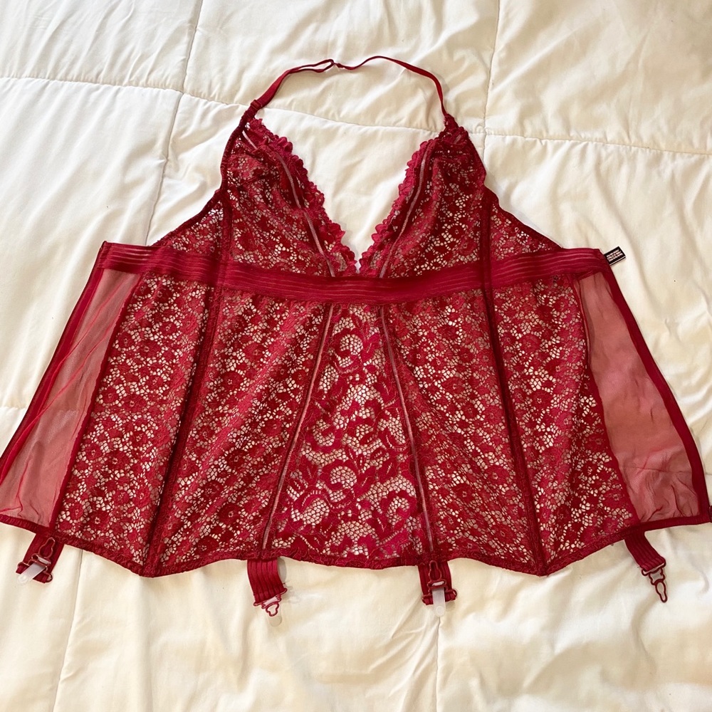 Victoria Secret Lingerie.